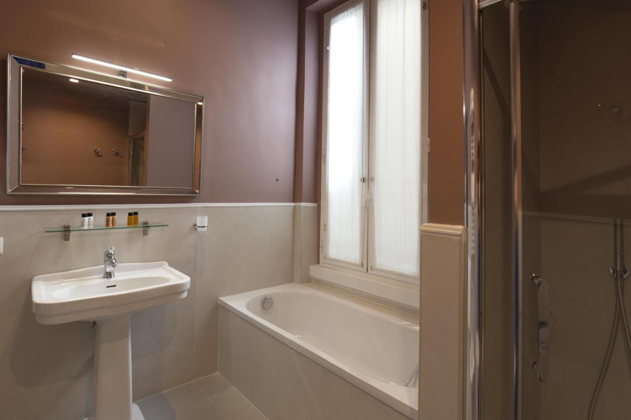 Hotel Donna Francesca Рим Екстериор снимка